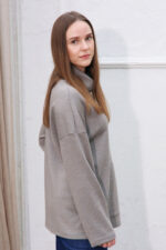 džemperiai maitinančioms