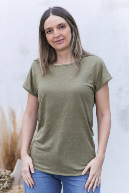 lininės bliuskutės samanų spalvos