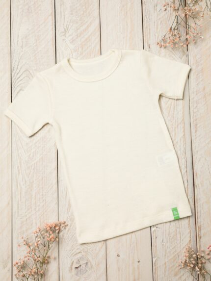 Apatiniai marškinėliai vaikams trumpomis rankovėmis iš merino vilnos – švelnūs, kvėpuojantys, patogūs sluoksniavimui, baltos (natūralios spalvos)
