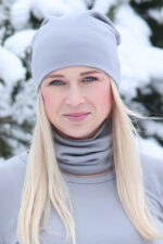 moteriška beanie pilka iš merino vilnos