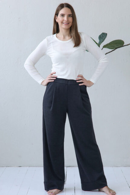 vilnonės kelnės moterims