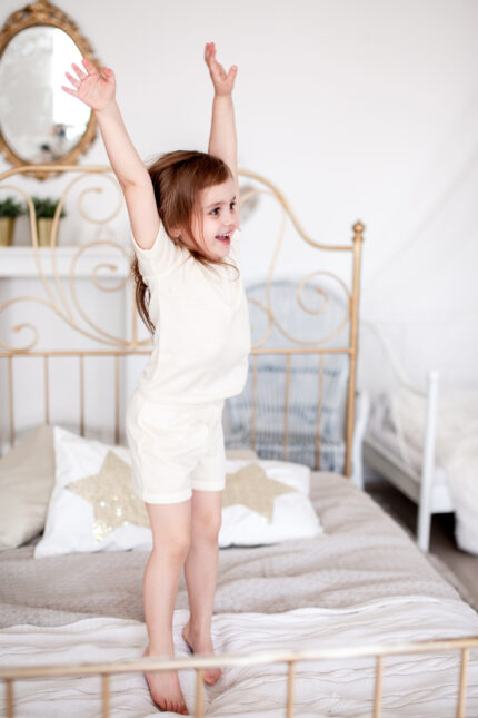 pižamos komplektas su šilku vaikams